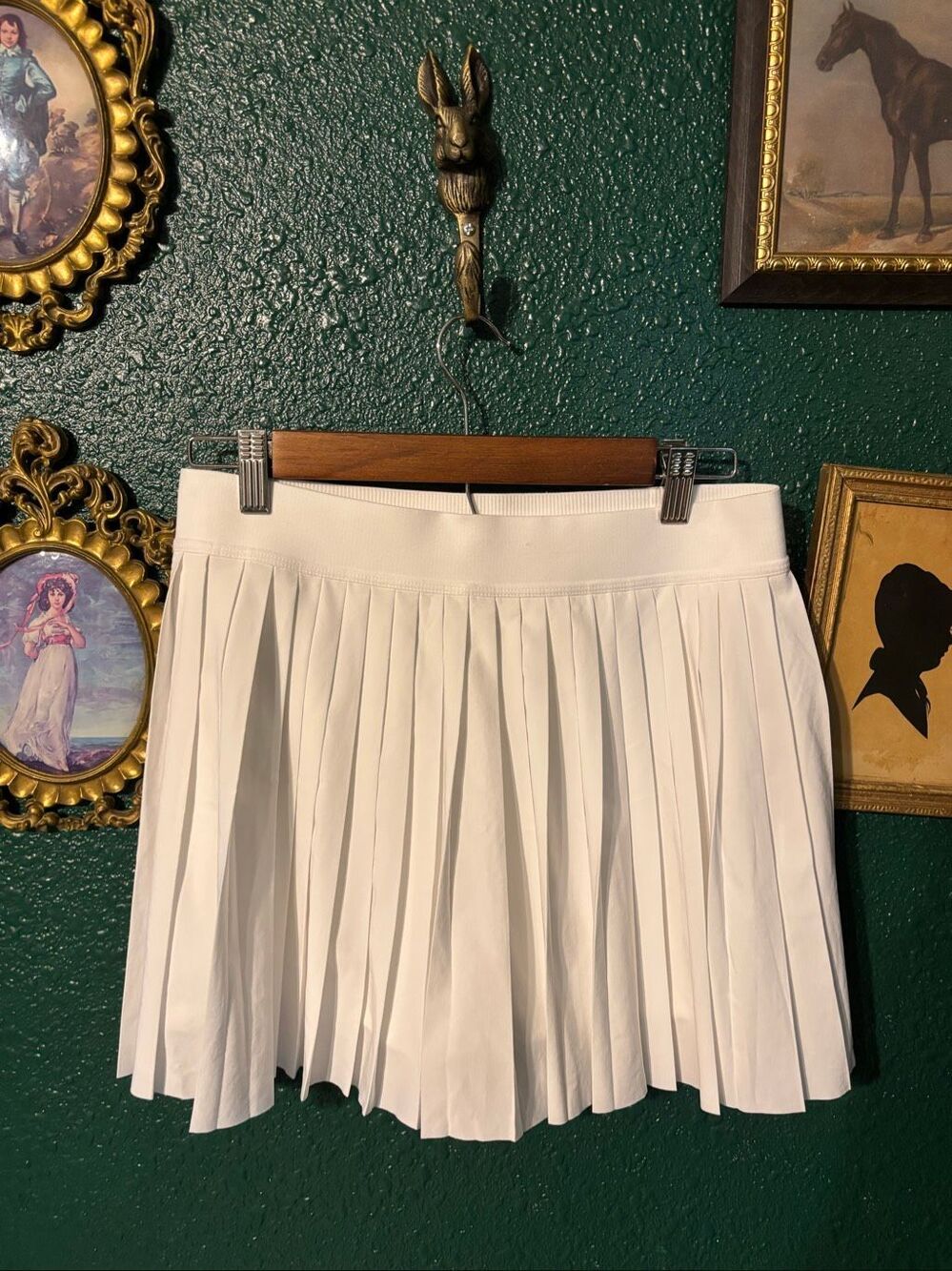 Athleta Matchpoint Pleated White Skort Sz Medium